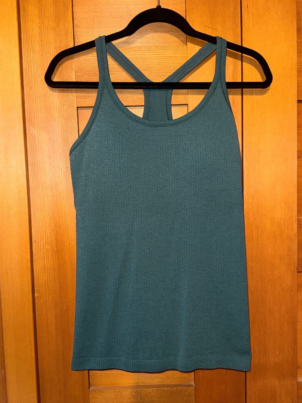 EUC - Lululemon Ebb to Street tank top sz 12